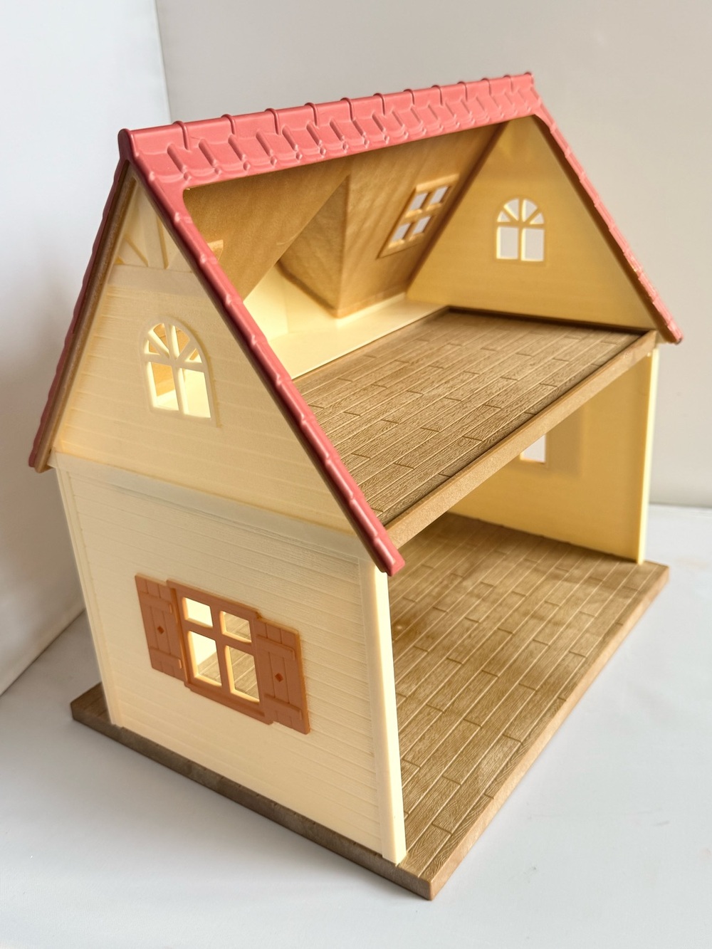 Calico Critters House Sylvanian Families Red Roof Playset - Picture 4 of 7